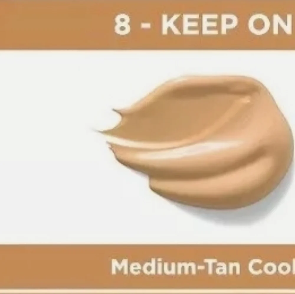 Benefit Cakeless Concealer Boiing in Keep on 8
